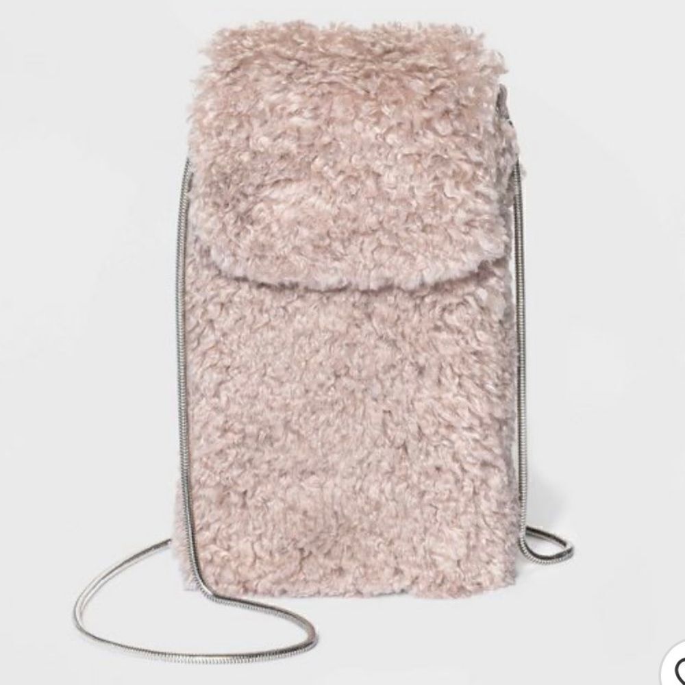 NWT A New Day Tan Fuzzy Party Phone Crossbody Small Bag Beautiful & Functional